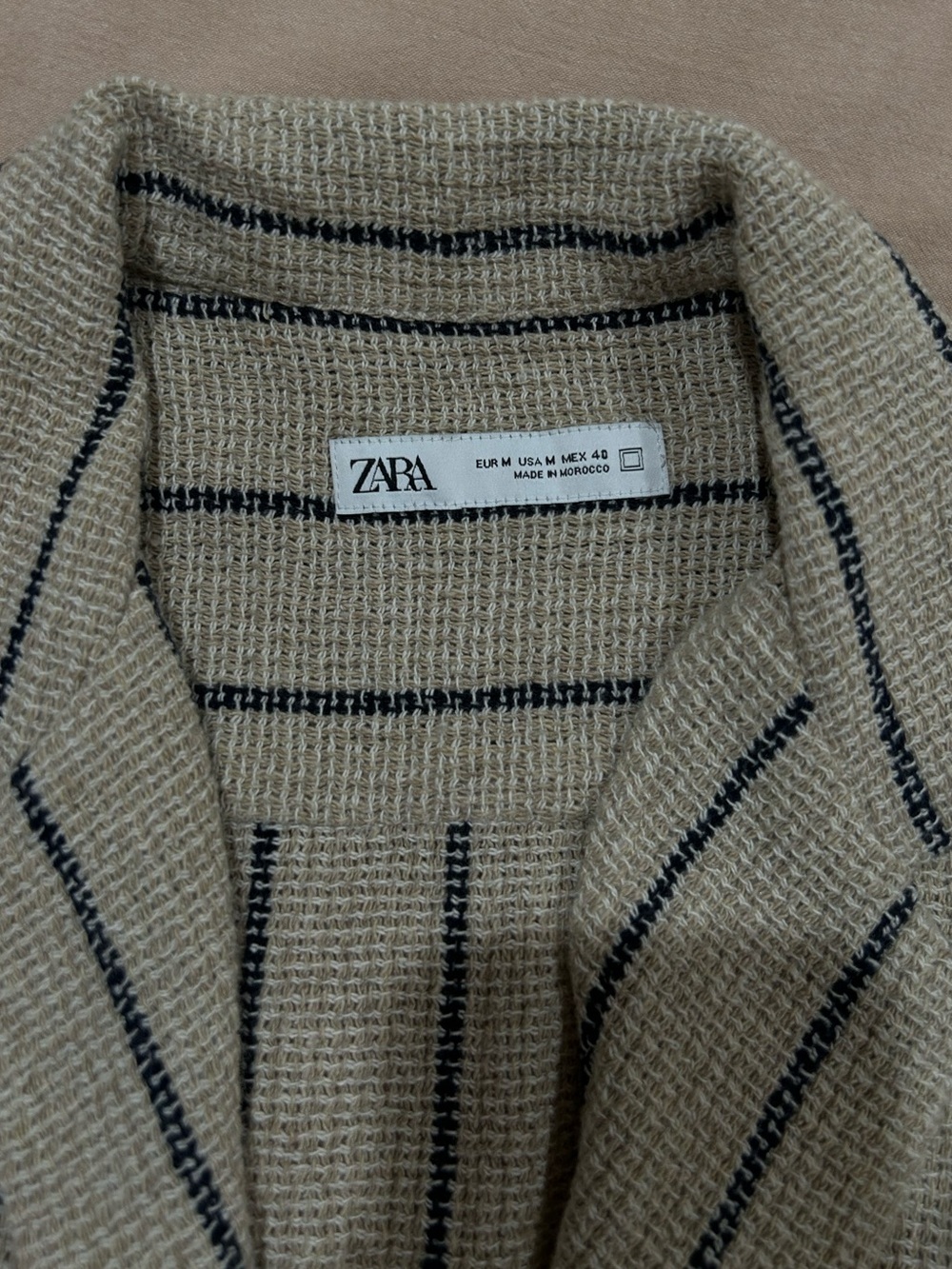 Zara Button Down - Picture 4 of 4